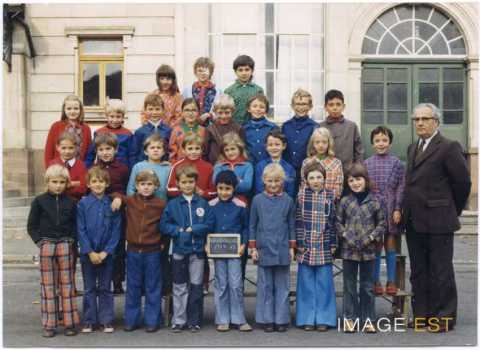 Photographie de classe (Rambervillers)