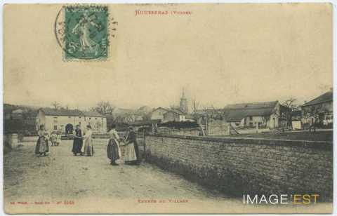 Entrée du village (Housseras)