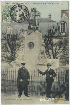 Monument de l'École des arts (Châlons-sur-Marne)