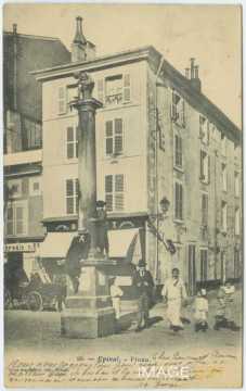 Monument de Pinau (Épinal)