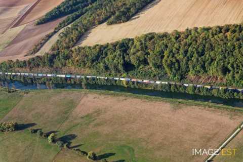 Train de marchandises (Meuse)