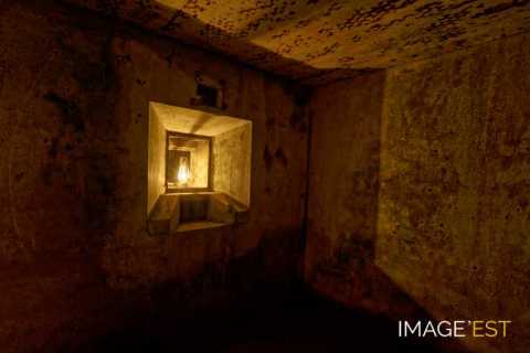 Lampe de fort militaire (Verdun)