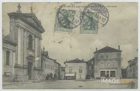 Place du Palais (Vic-sur-Seille)