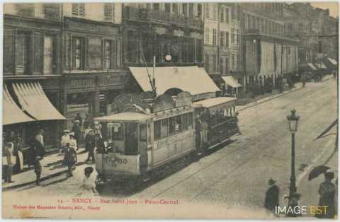 Tramway rue Saint-Jean (Nancy)