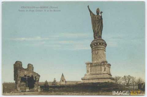 Statue du pape Urbain II (Châtillon-sur-Marne)