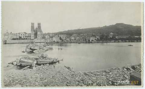 Pont sur la Moselle (Pont-à-Mousson)