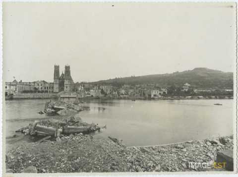 Pont en ruine (Pont-à-Mousson)