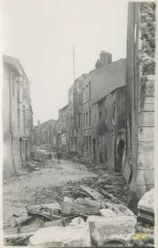 Rue des Moulins en ruine (Pont-à-Mousson)