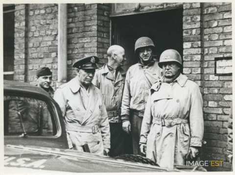 Groupe d'officiers américains (Dieulouard)