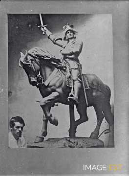 Étude de la statue équestre de René II
