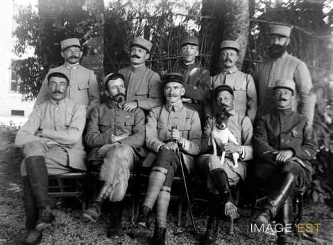 Groupe de soldats du 47e régiment d'infanterie