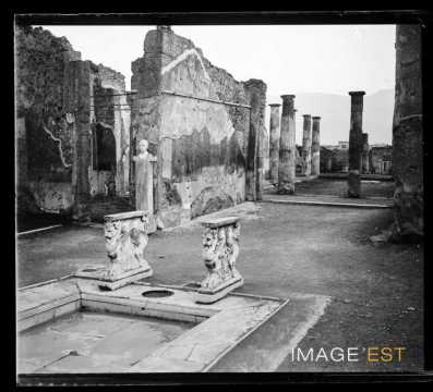 Ruines d'une maison (Pompéi)