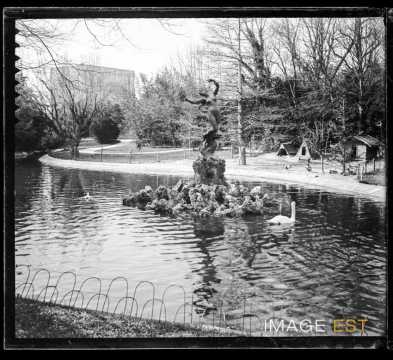 Fontaine du Jardin des Doms (Avignon)