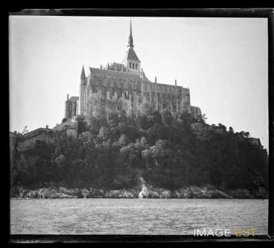 Le Mont-Saint-Michel (Manche)