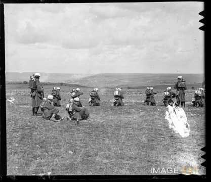 Soldats en manoeuvre (Malzéville)