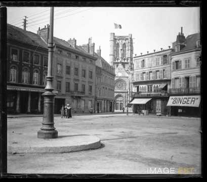Place de l'église Saint-Étienne (Fécamp)