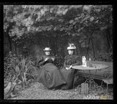 Portrait de deux femmes (Nancy)