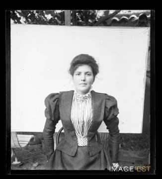 Portrait d'une femme (Nancy)