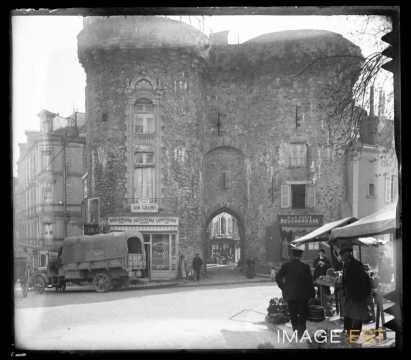 Porte Beucheresse (Laval)