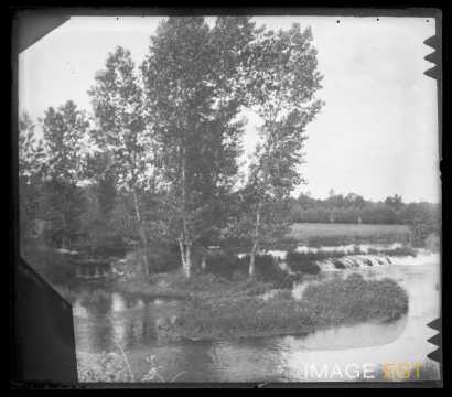 Cours d'eau (Bagnoles-de-L'Orne ?)