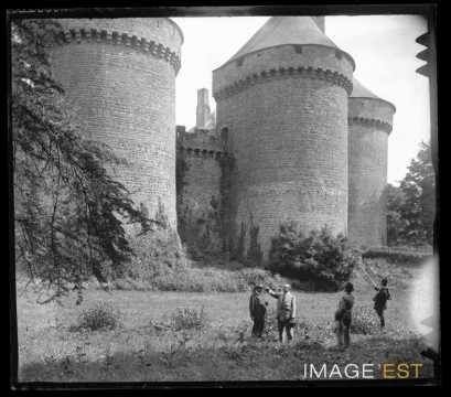 Château (Lassay-les-Châteaux)
