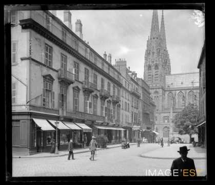 Place et rue Royale (Clermont-Ferrand)