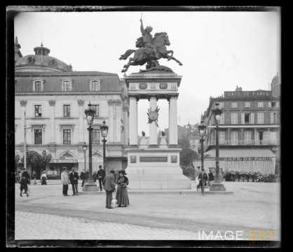 Statue de Vercingétorix (Clermont-Ferrand)