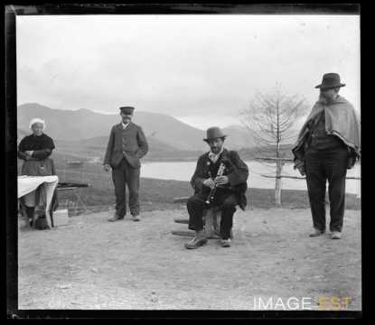 Joueur de biniou (Puy-de-Dôme)