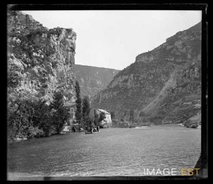 Barque dans les Gorges du Tarn (Lozère)