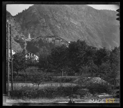 Touët-de-Beuil dans la vallée du Var (Alpes-Maritimes)