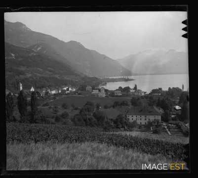 Talloires au bord du lac d'Annecy (Talloires-Montmin)