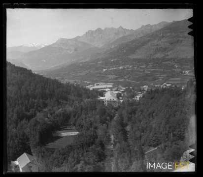 Bâtiments industriels (Hautes-Alpes)