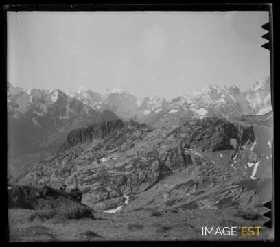 Chaîne de la Meije et massif des Écrins (Hautes-Alpes)