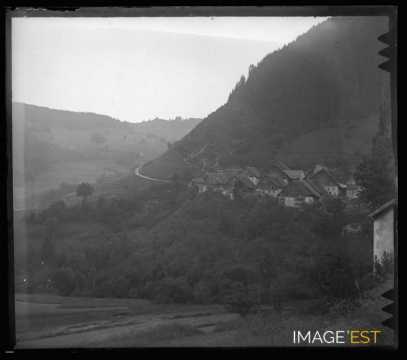Ensemble de maisons (Haute-Savoie)