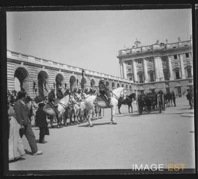 Revue militaire (Madrid)