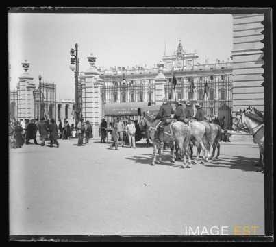 Revue militaire (Madrid)