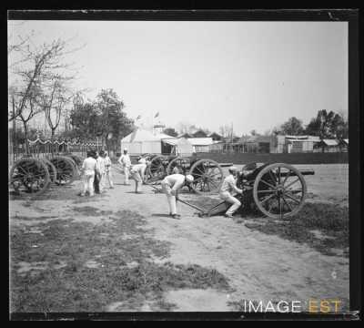 Manoeuvres d'artillerie (Séville ?)