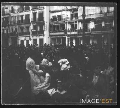 Procession religieuse (Séville)