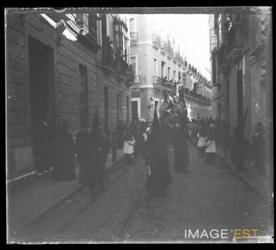 Procession religieuse (Séville)