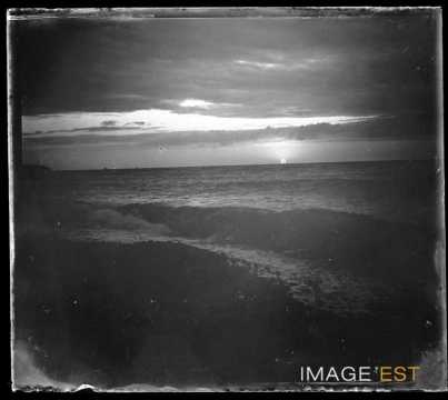 Coucher de soleil sur la plage (Seine-Maritime)