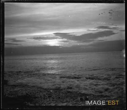 Coucher de soleil sur la plage (Seine-Maritime)