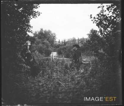 Un homme et une femme (Flavigny-sur-Moselle)