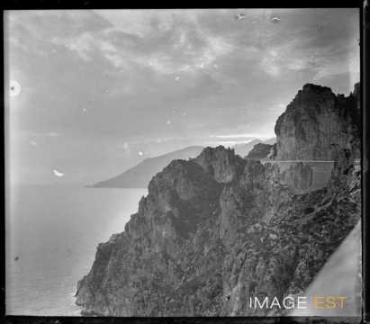 Paysage de la côte amalfitaine (Italie)