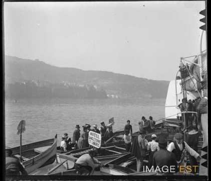 Embarcation pour Sorrente (Italie)