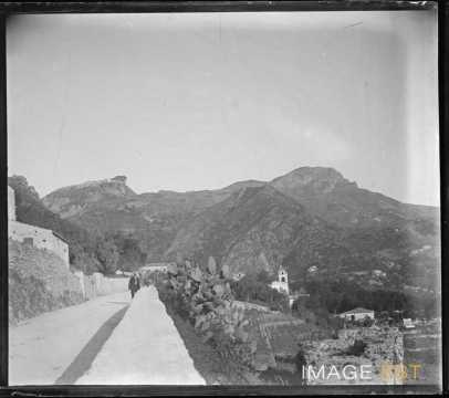 Paysage montagneux (Taormine)