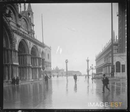 Place Saint-Marc (Venise)