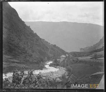 Rivière de lontagne (Italie ?)