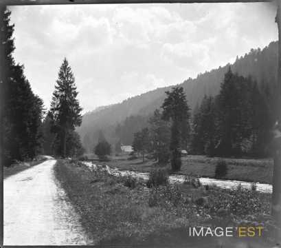 Route (Vosges ?)