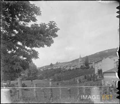 Village (Meurthe-et-Moselle ?)
