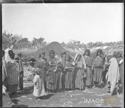 Groupe de bédouins (Kairouan ?)